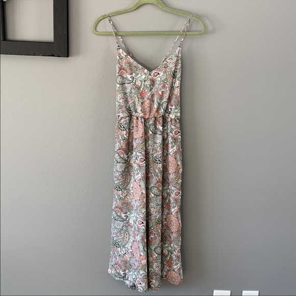 Cupcakes and Cashmere Gale Paisley Crop Jumpsuit - Picture 10 of 10